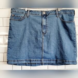 Lee Ladies Medium Blue Denim Mini Skirt Skort Front And Rear Pockets Plus Size